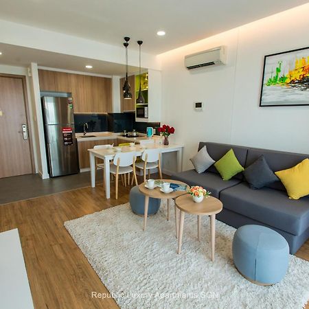 Republic Apartments Saigon Airport Ho-Chi-Minh-Stadt Exterior foto